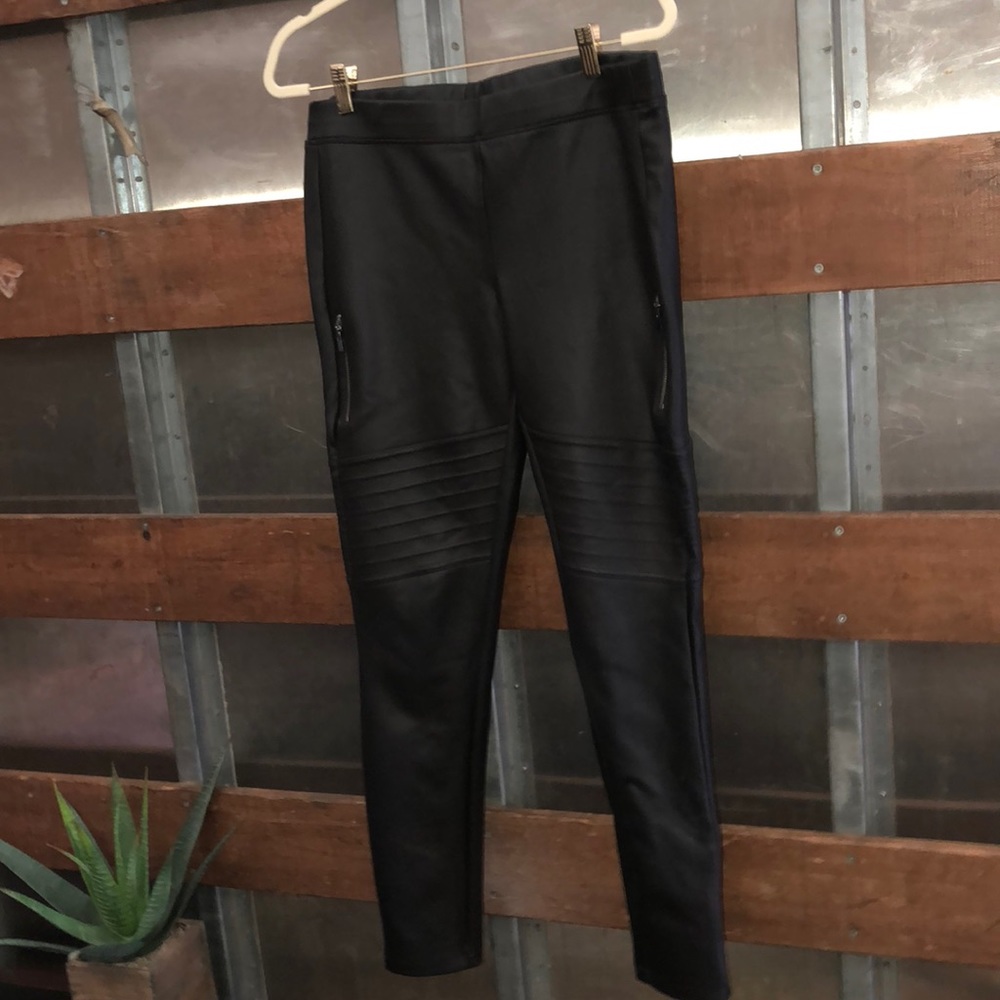 Express leather pants L leggings looking new